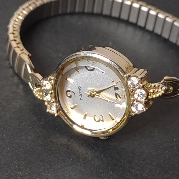 Pretty 6 Inch Gold Tone Stretch Watch With Clear Stones - Picture 5 of 13